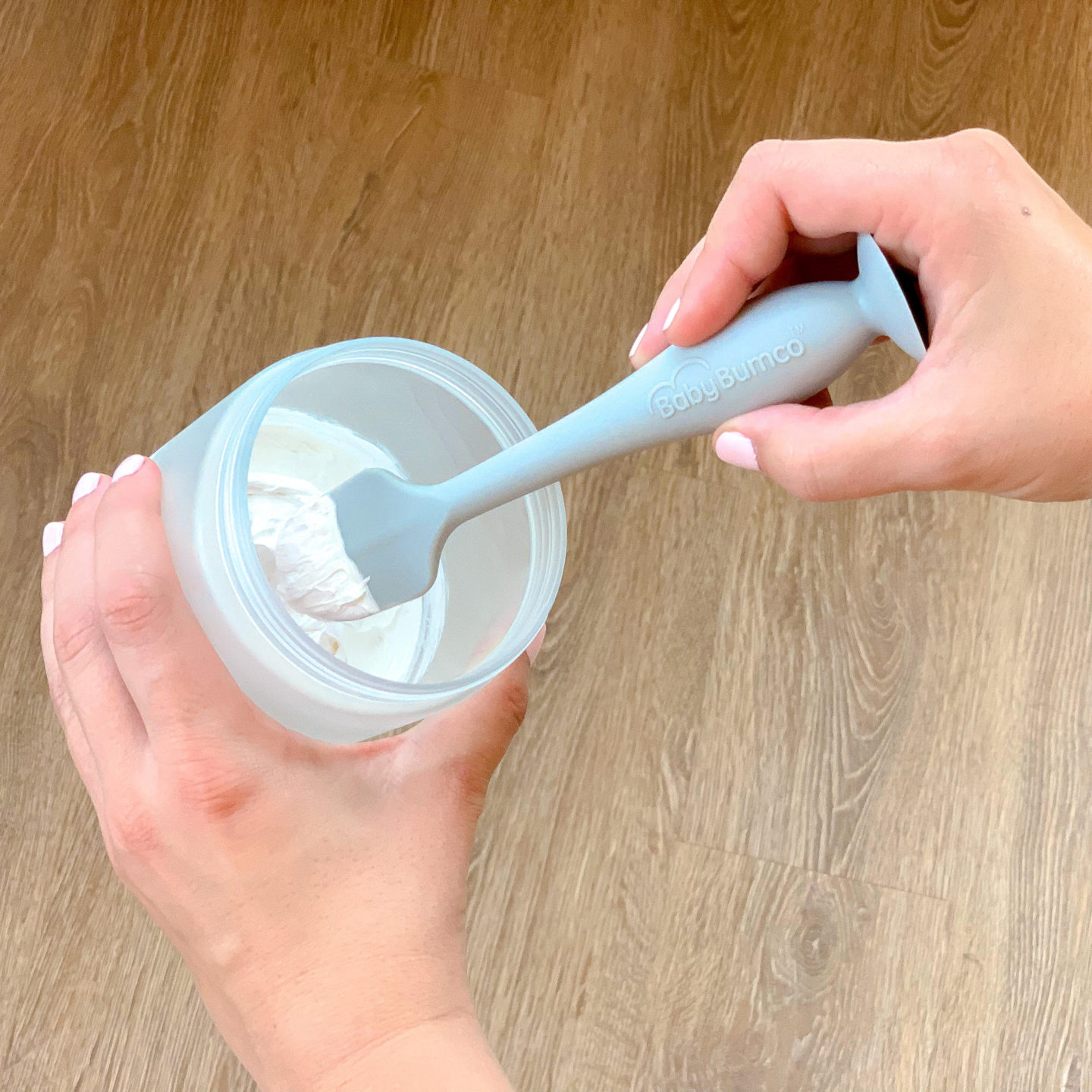 A Spatula for Diaper Cream Babe by Hatch